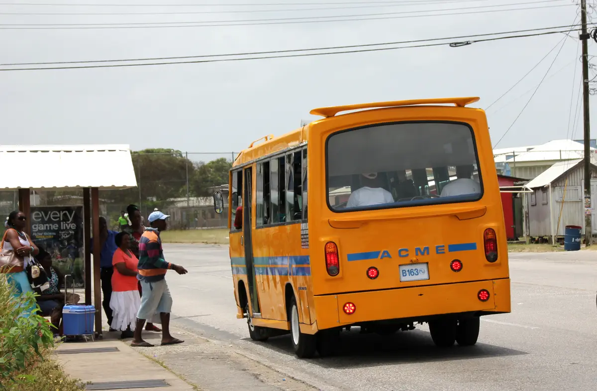 Minibuss i Speightstown på Barbados